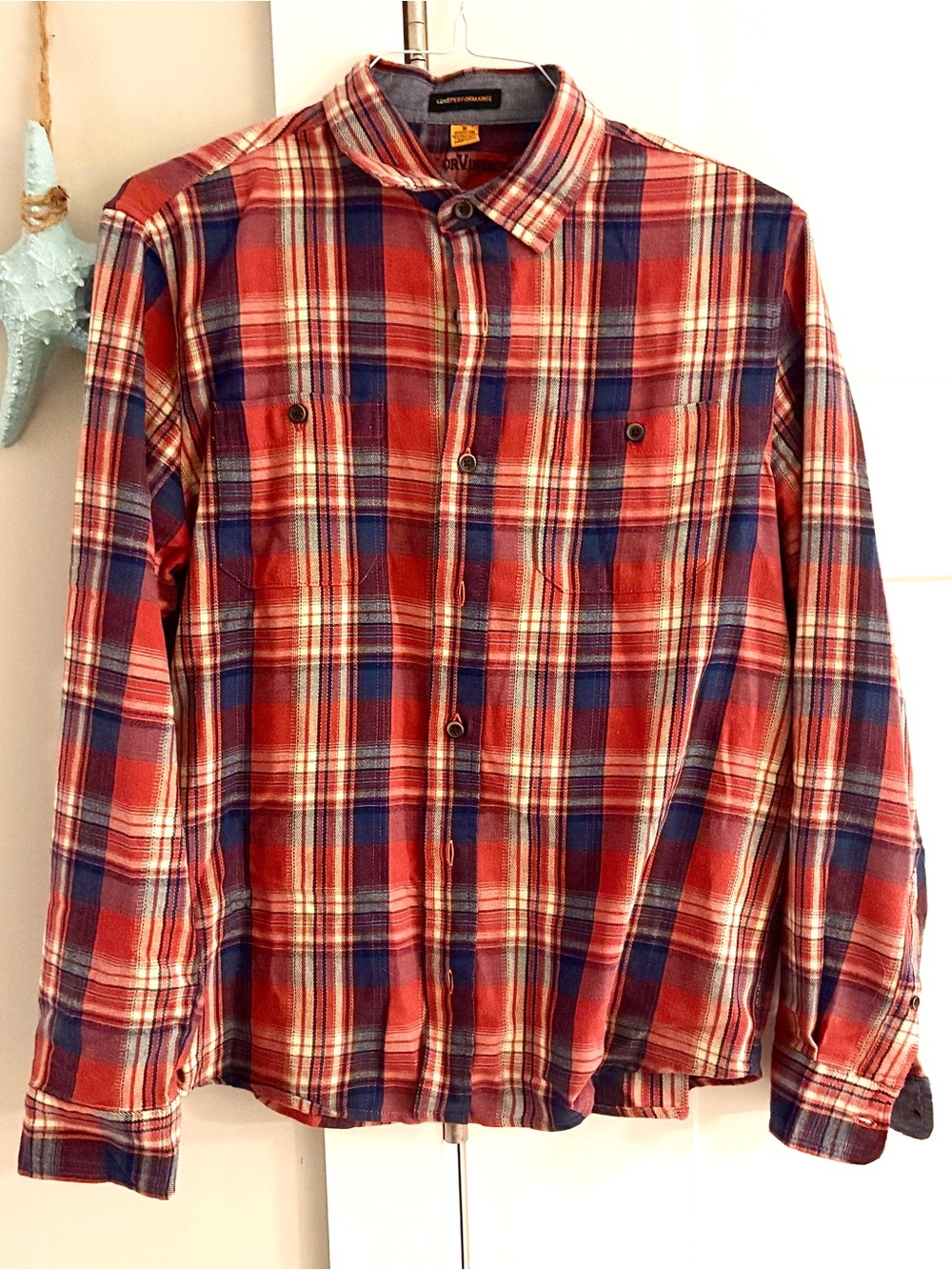 Vintage Tailor Men's Red Plaid Button-Up Shirt - Casual Flannel Style